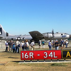 FiFi - The only flyable B-29 in the world