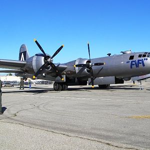 FiFi - The only flyable B29 in the world