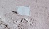 640px-Fallen_Astronaut_plaque.jpg