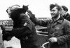 U-953 - Peter la mascote au retour de mission à la Pallice.jpg